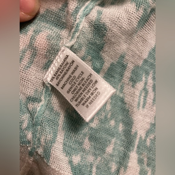 Loft Summer Cardigan, White and Seafoam Ikat, L - Picture 4 of 6